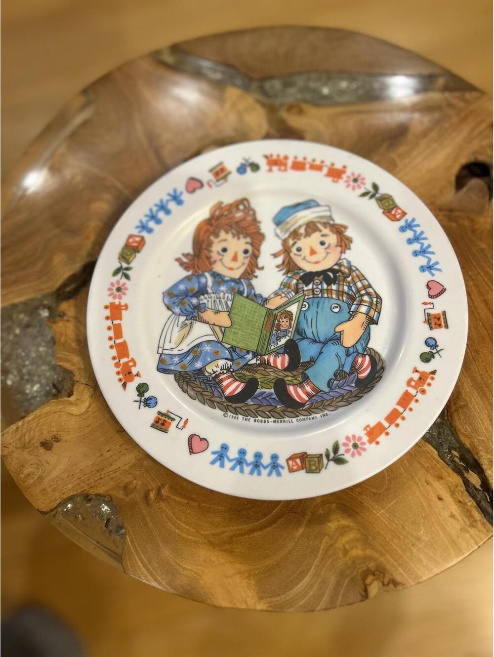 Vintage Oneida Deluxe 3119 Raggedy Ann & Andy Child's Plate